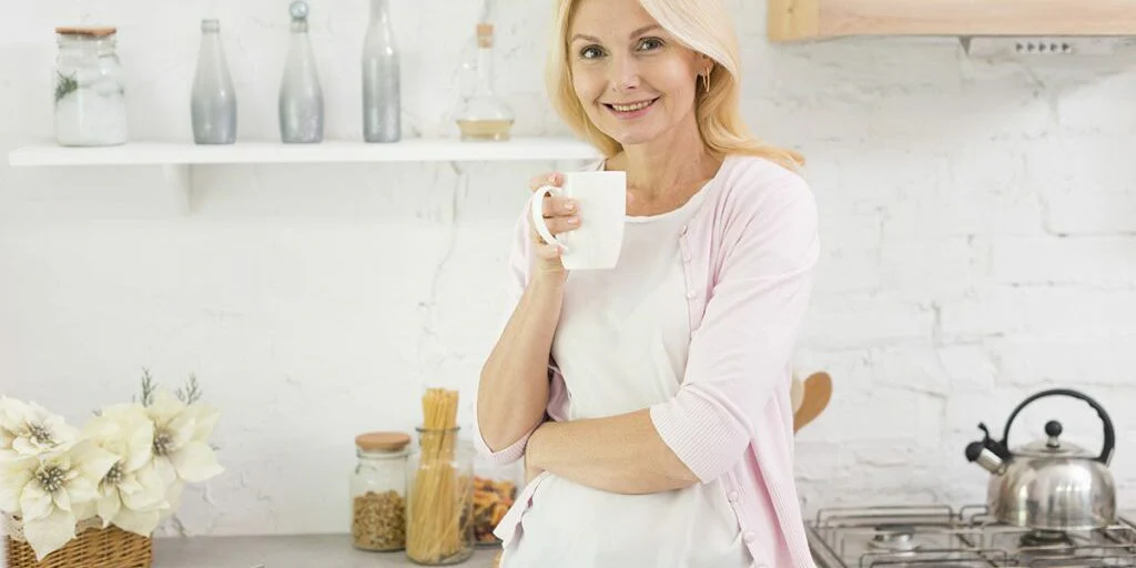 How To Skip The Skin Care Scams And Keep Your Skin Smooth, Hydrated, and Youthful-Looking From Within